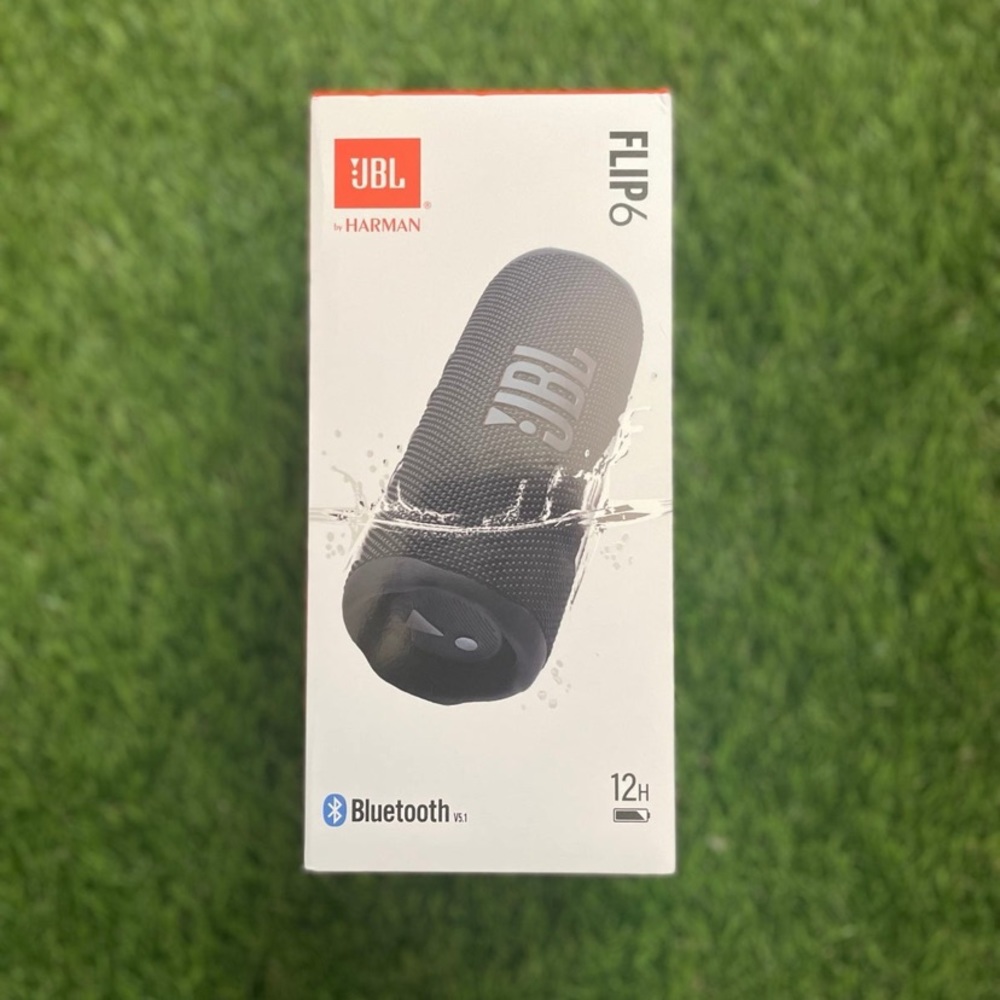 JBL Flip 6 Bluetooth speaker